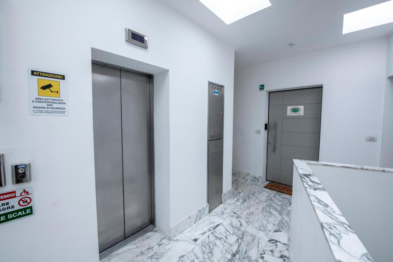 Attico Luxury Con Parcheggio E Terrazza Vista Mozzafiato Génova Exterior foto