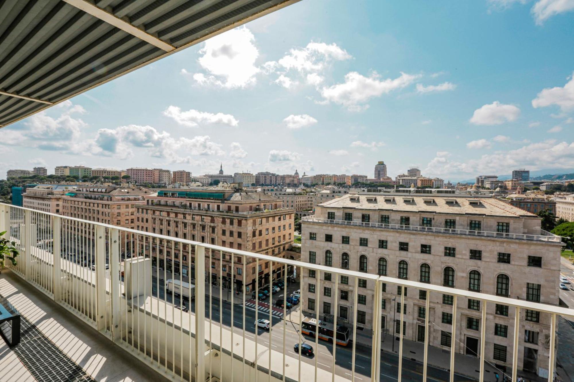 Attico Luxury Con Parcheggio E Terrazza Vista Mozzafiato Génova Exterior foto