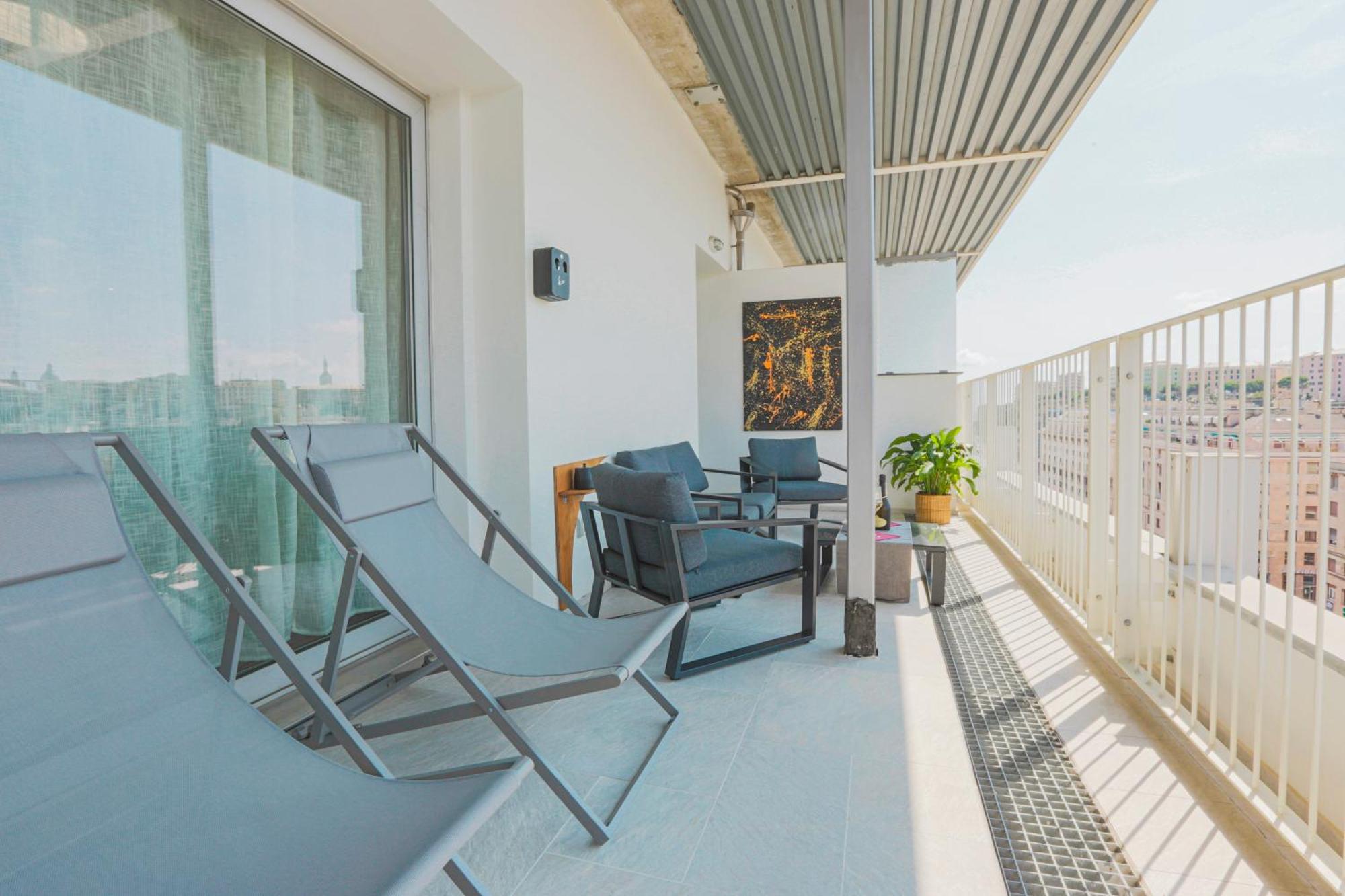 Attico Luxury Con Parcheggio E Terrazza Vista Mozzafiato Génova Quarto foto